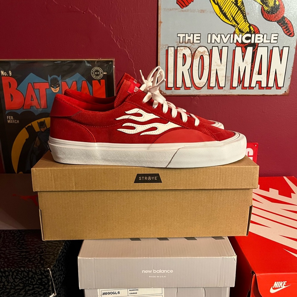 Straye Logan Red Flame